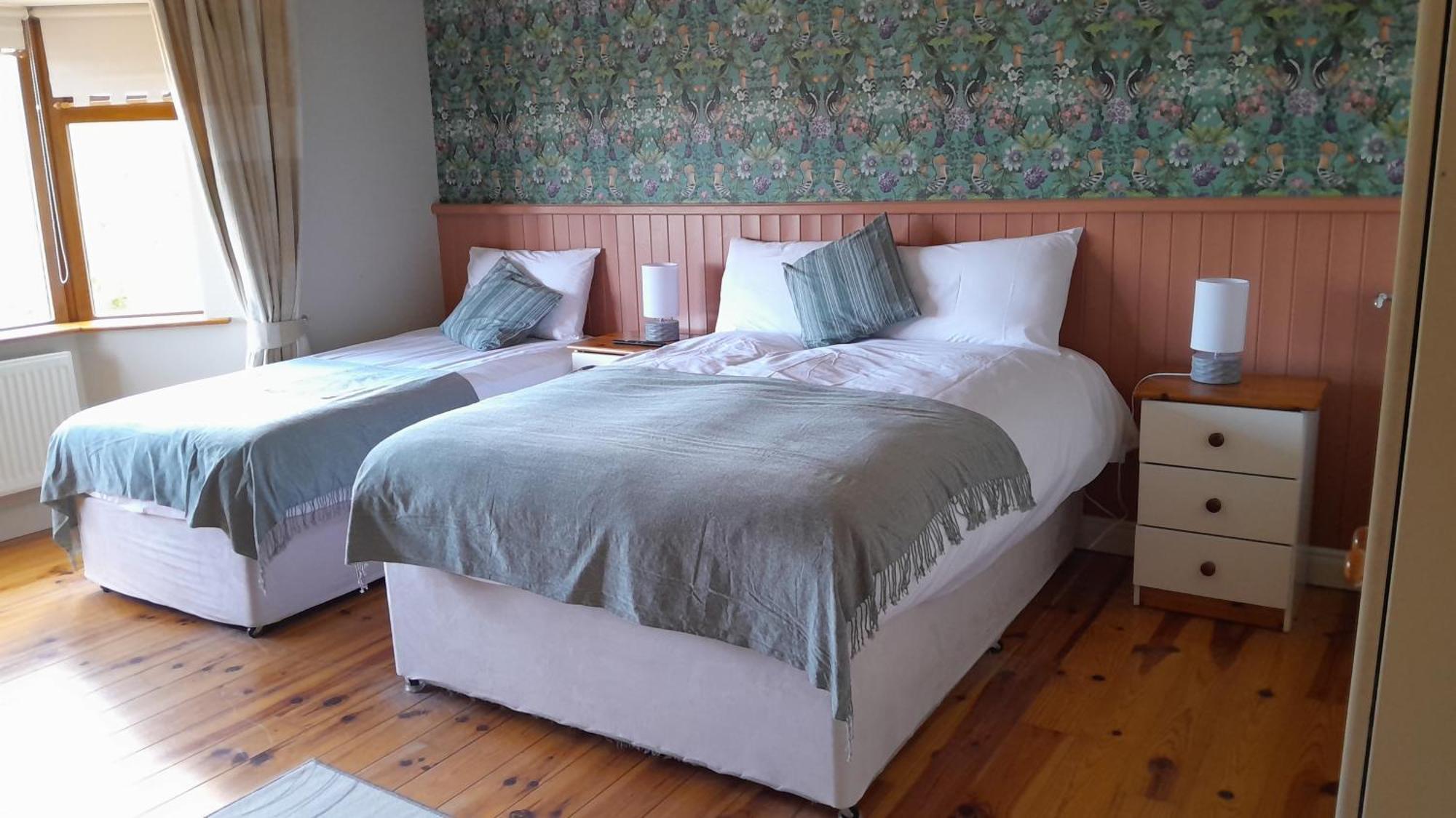 Guest house Ard Na Coille 4*